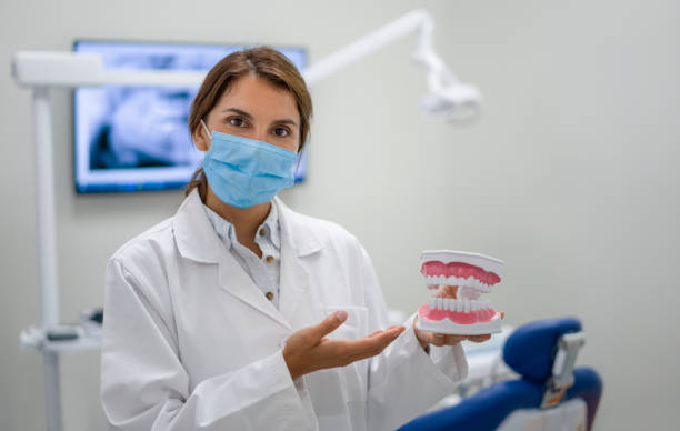 Dentures & Implants in Round Lake Park, IL